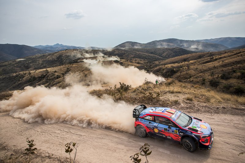 Thierry Neuville, Nicolas Gilsoul, Hyundai Motorsport Hyundai i20 Coupe WRC