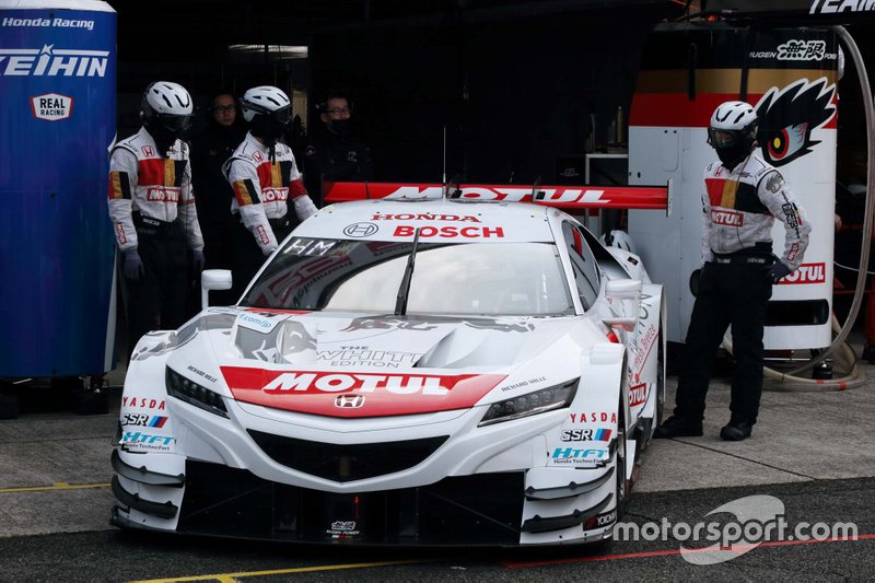 #16 MOTUL MUGEN NSX-GT