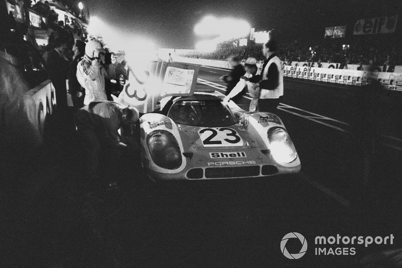 Hans Herrmann,  Richard Attwood,  Porsche 917K