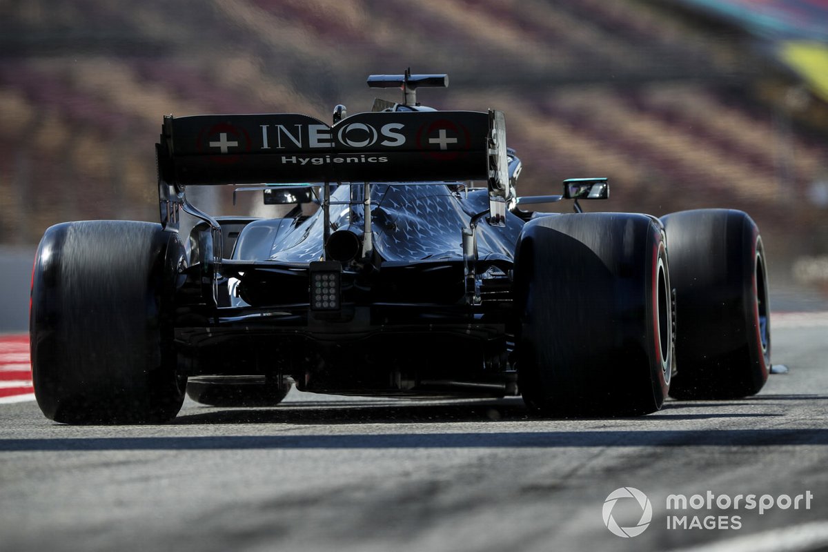 Lewis Hamilton, Mercedes F1 W11 EQ Performance