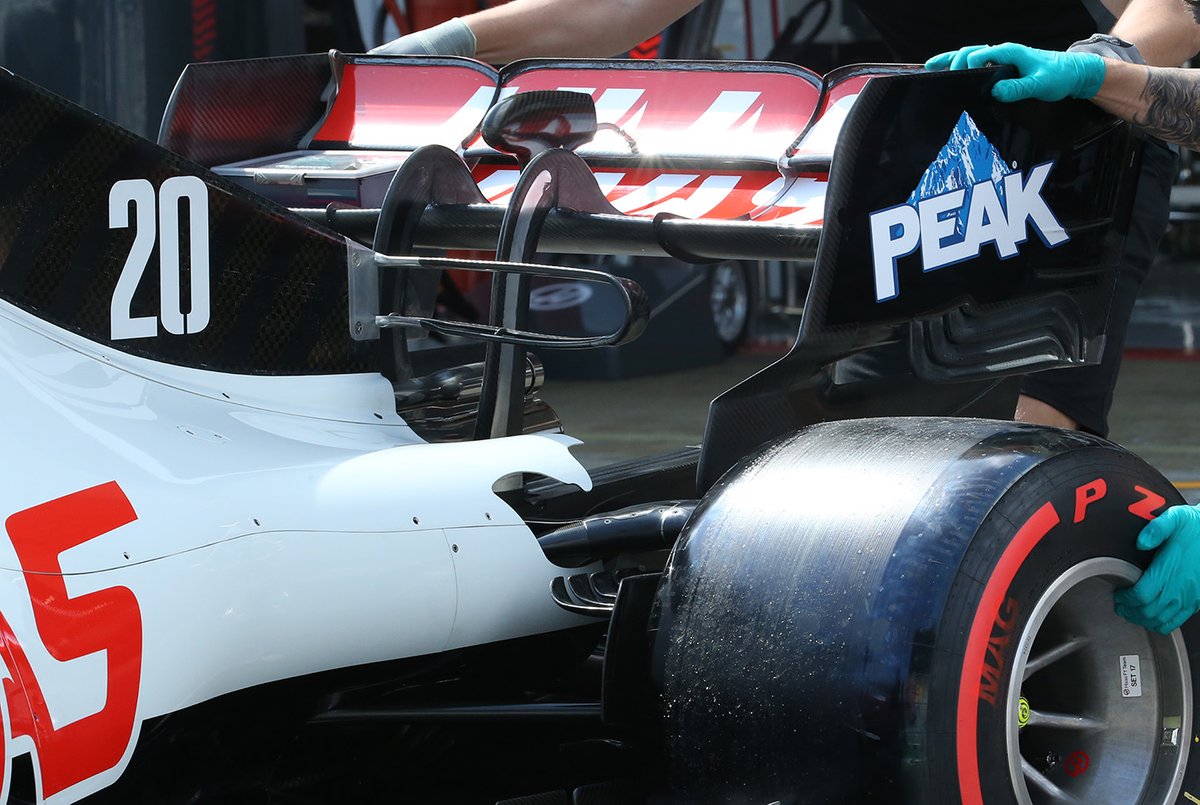 Haas VF-20 rear wing detail