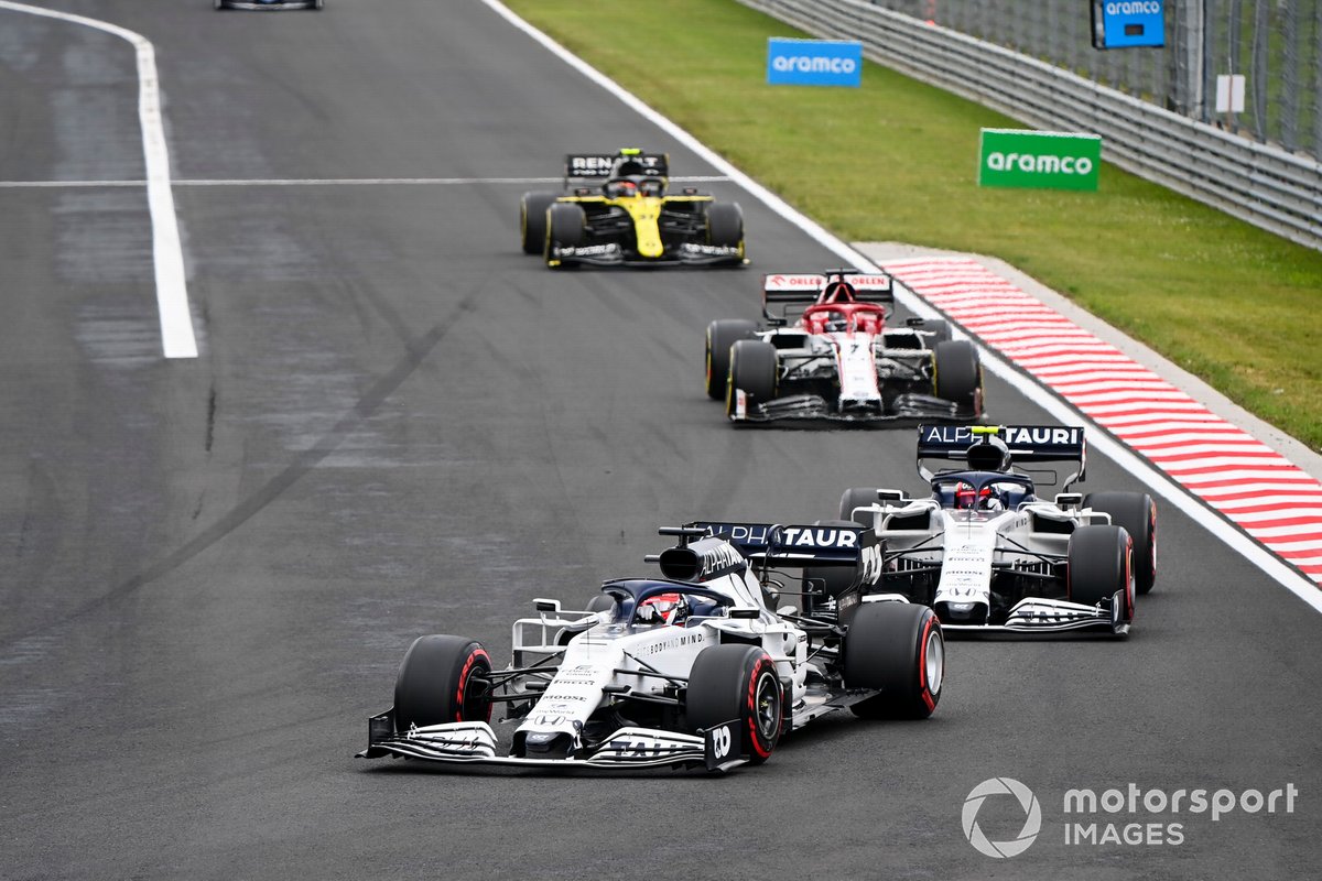 Daniil Kvyat, AlphaTauri AT01, Pierre Gasly, AlphaTauri AT01, Kimi Raikkonen, Alfa Romeo Racing C39, Esteban Ocon, Renault F1 Team R.S.20