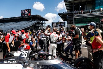 Marco Andretti, Andretti Herta with Marco & Curb-Agajanian Honda celebrates after winning the NTT P1 Award and pole