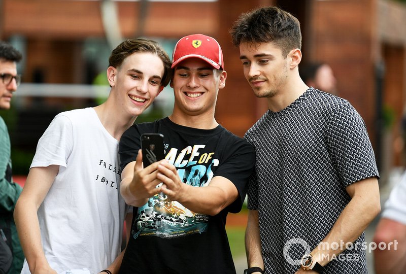 Charles Leclerc, Ferrari takes a selfie with fans