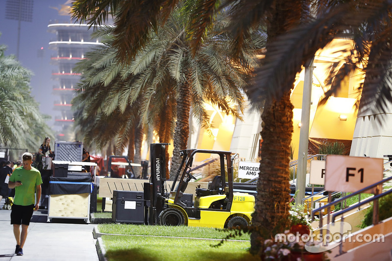 Teams pack equipment at the conclusion of Bahrain's two-day test