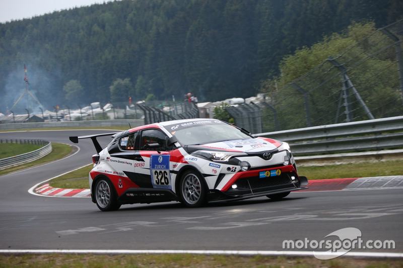 #326 Toyota Gazoo Racing, Toyota C-HR Racing