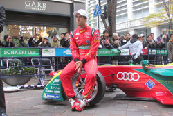 Lucas di Grassi, 丸の内デモラン