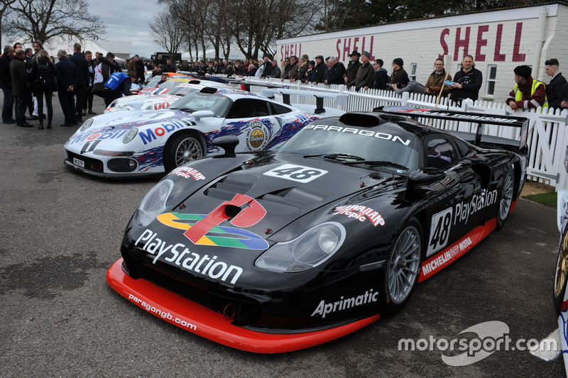 Демонстрационные заезды GT1