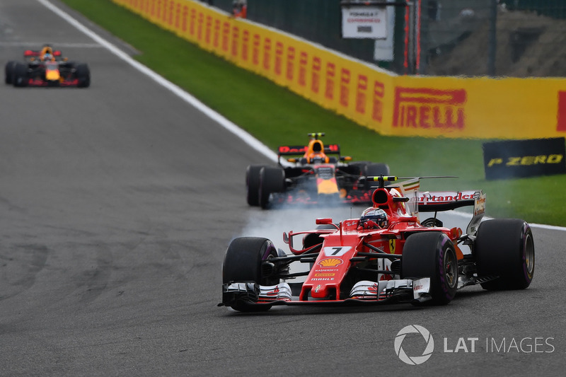 Kimi Raikkonen, Ferrari SF70H, bloccaggio