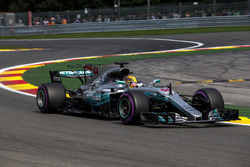 Льюіс Хемілтон, Mercedes-Benz F1 W08