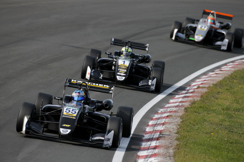 Formula 3 (F3)