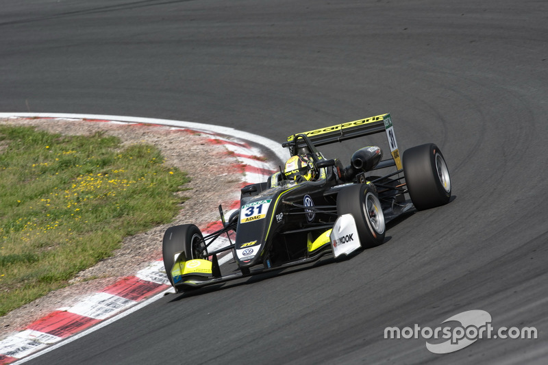 Lando Norris, Carlin, Dallara F317 - Volkswagen,