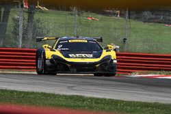 #9 K-Pax Racing McLaren 650S GT3: Alvaro Parente