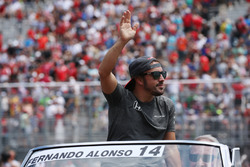 Fernando Alonso, McLaren, pilotlar geçit töreni