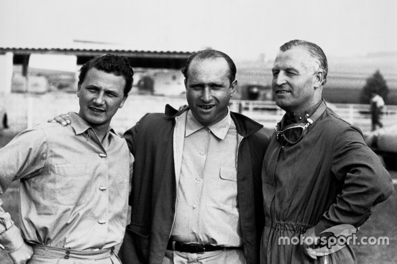 Hans Herrmann, Mercedes; Juan Manuel Fangio, Mercedes; Karl Kling, Mercedes