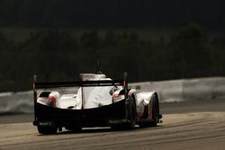 #2 Porsche Team Porsche 919 Hybrid: Timo Bernhard, Earl Bamber, Brendon Hartley