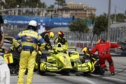 Arrêt au stand de Simon Pagenaud, Team Penske Chevrolet