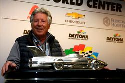 Carrera oficial Mario Andretti