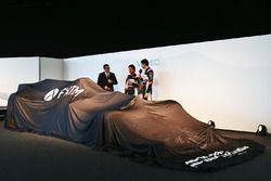 David Croft, Sky Sports con Sergio Pérez, Sahara Force India F1 y Esteban Ocon, Sahara Force India F