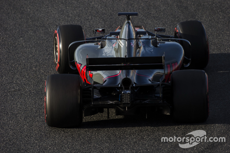 Mardi : Kevin Magnussen, Haas