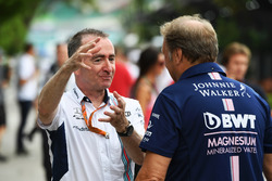 Paddy Lowe, Williams Shareholder and Technical Director and Robert Fearnley, Sahara Force India F1 Team Deputy Team Principal