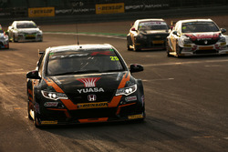 Matt Neal, Halfords Yuasa Racing Honda Civic Type R