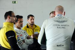 Paul Dalla Lana and Pedro Lamy, Aston Marting Racing with Dunlop engineers