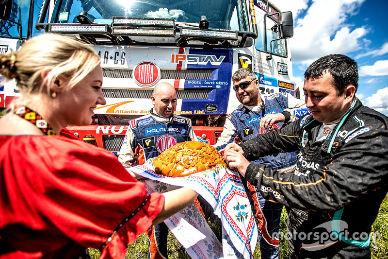 #311 TATRA BUGGYRA Racing : Martin Kolomy, Jiri Stross, Michal Ernst and Dariusz Rodewald, Team De Rooy