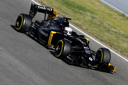 Kevin Magnussen, Renault Sport F1 Team