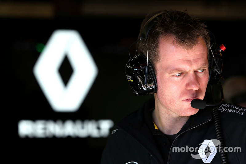 Chris Richards (Kevin Magnussen)