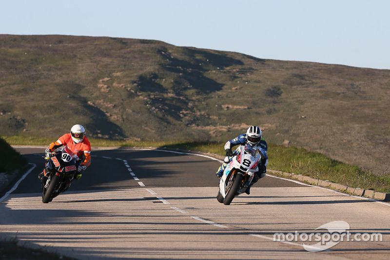 William Dunlop, IC Racing - Caffrey International, Yamaha