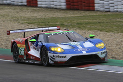 #66 Ford Chip Ganassi Racing Team UK Ford GT: Olivier Pla, Stefan Mücke