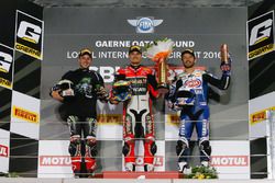 Podio: Ganador de la carrera Chaz Davies, equipo Ducati; segundo lugar Jonathan Rea, Kawasaki Racing