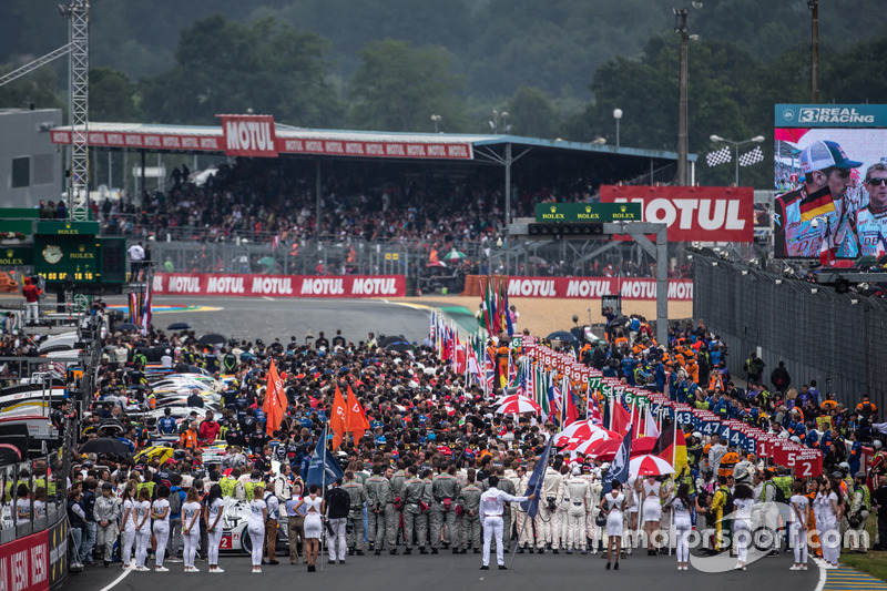 Starting grid ambiance