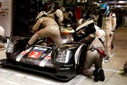 #2 Porsche Team Porsche 919 Hybrid: Romain Dumas, Neel Jani, Marc Lieb