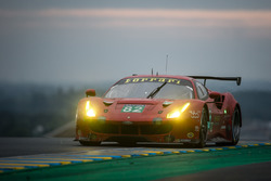 #82 Risi Competizione Ferrari 488 GTE: Giancarlo Fisichella, Toni Vilander, Matteo Malucelli