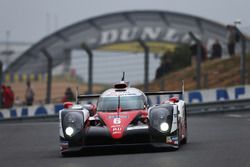 #6 Toyota Racing Toyota TS050 Hybrid: Stéphane Sarrazin, Mike Conway, Kamui Kobayashi