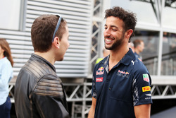 (Ki ke Ka):Jorge Lorenzo, Moto GP Rider bersama Daniel Ricciardo, Red Bull Racing