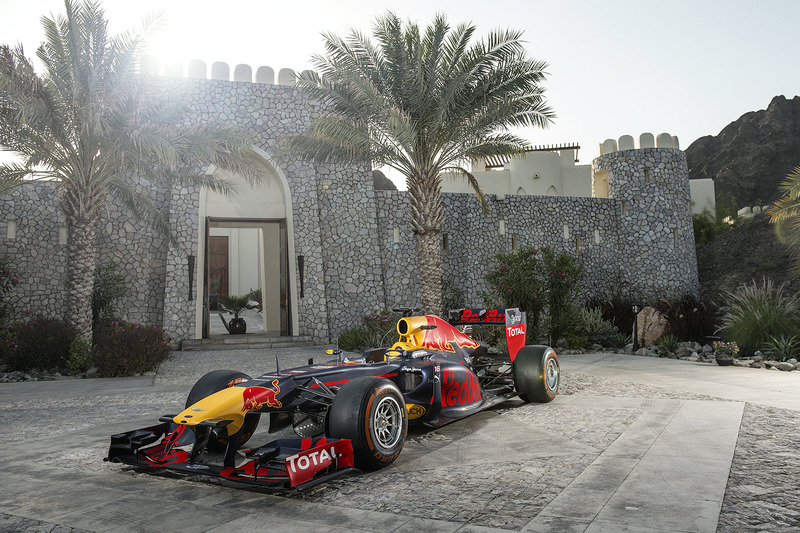 Red Bull Racing exposta em Omã