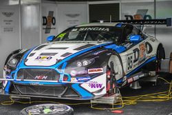 #95 Miedecke Stone Motorsport Aston Martin V12 Vantage