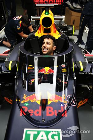 Daniel Ricciardo, Red Bull Racing RB12con el Aeroscreen