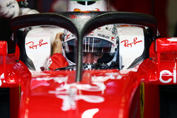 Sebastian Vettel, Ferrari SF16-H running the Halo cockpit cove