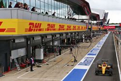 Esteban Ocon, pilote d'essais Renault Sport F1 Team R.S.16