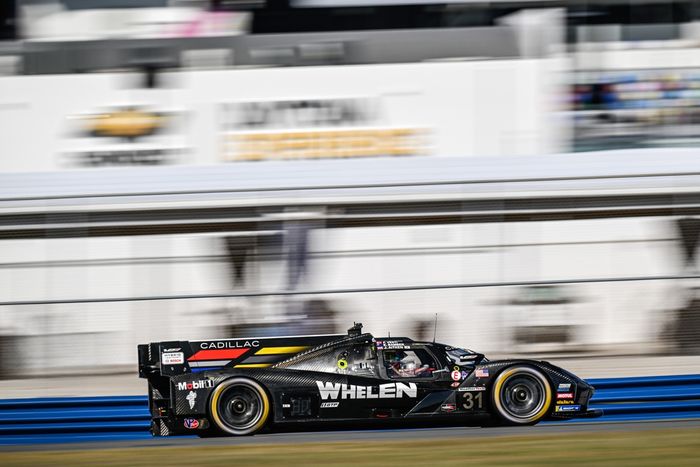 #31 Cadillac Action Express Cadillac V- Series.R: Jack Aitken, Earl Bamber, Frederik Vesti
