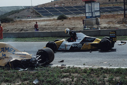 Crash: Martin Donnelly, Lotus 102