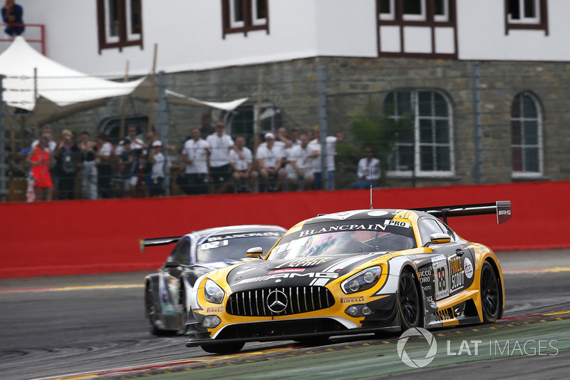 #88 Mercedes-AMG Team Akka ASP Mercedes-AMG GT3: Raffaele Marciello, Tristan Vautier, Daniel Juncadella