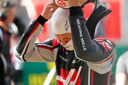 Kevin Magnussen, Haas F1 Team, on the grid