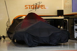 De auto van Stoffel Vandoorne, McLaren MCL32 onder zeil
