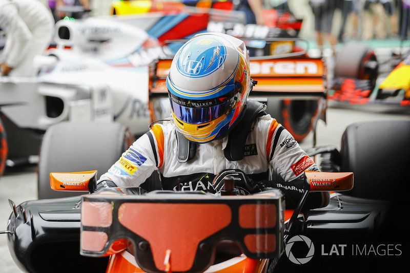 Fernando Alonso, McLaren, Parc Ferme