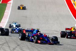 Даниил Квят, Scuderia Toro Rosso STR12